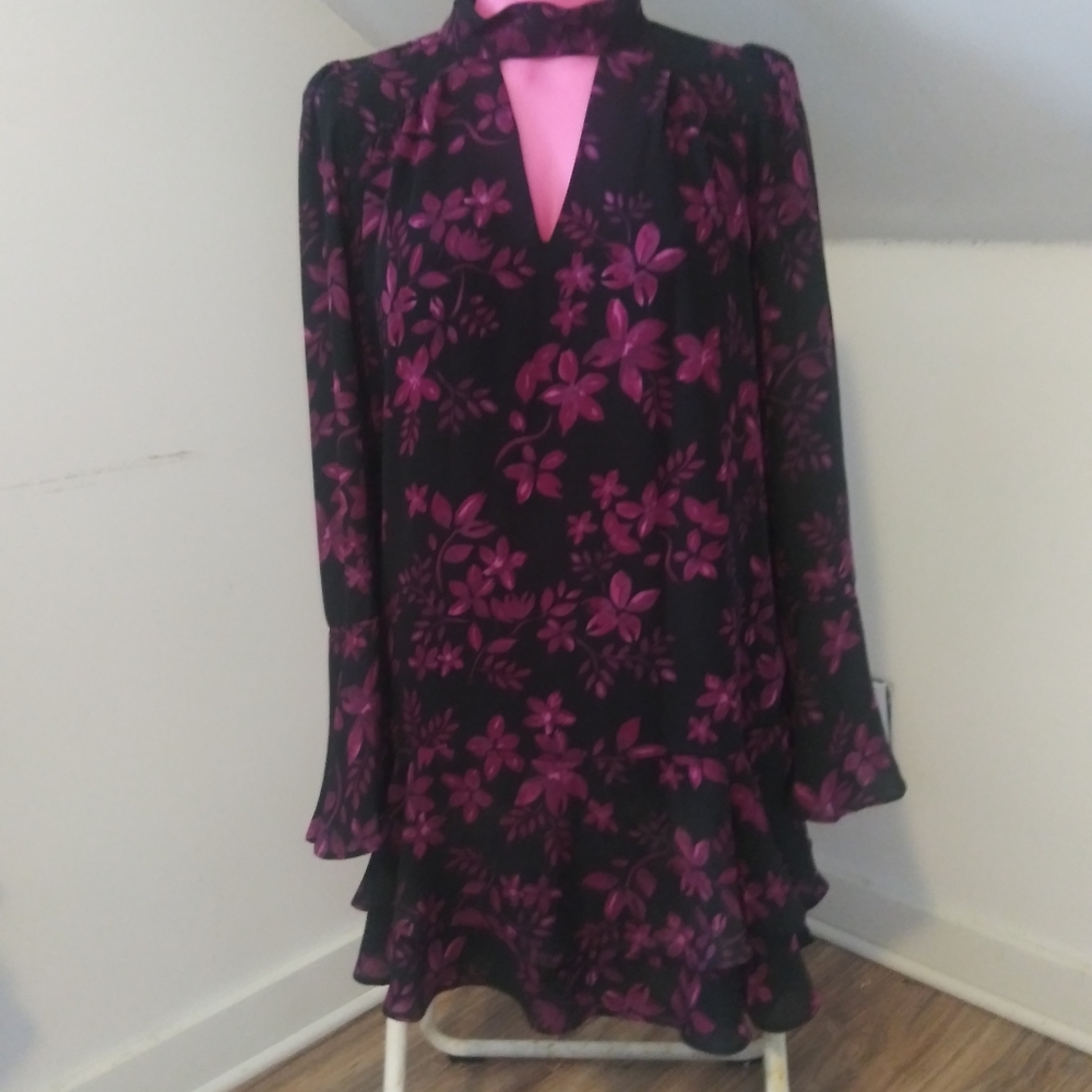 Parker black dark purple floral mock neck bell sleves - Picture 3 of 16
